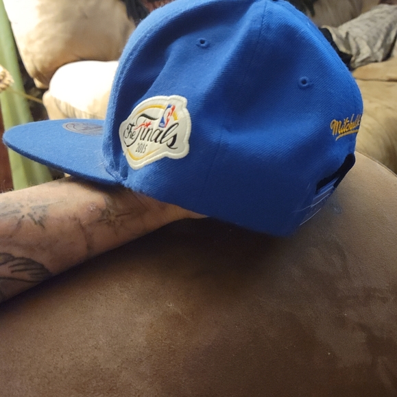 Golden State worriors snap back - Picture 2 of 3